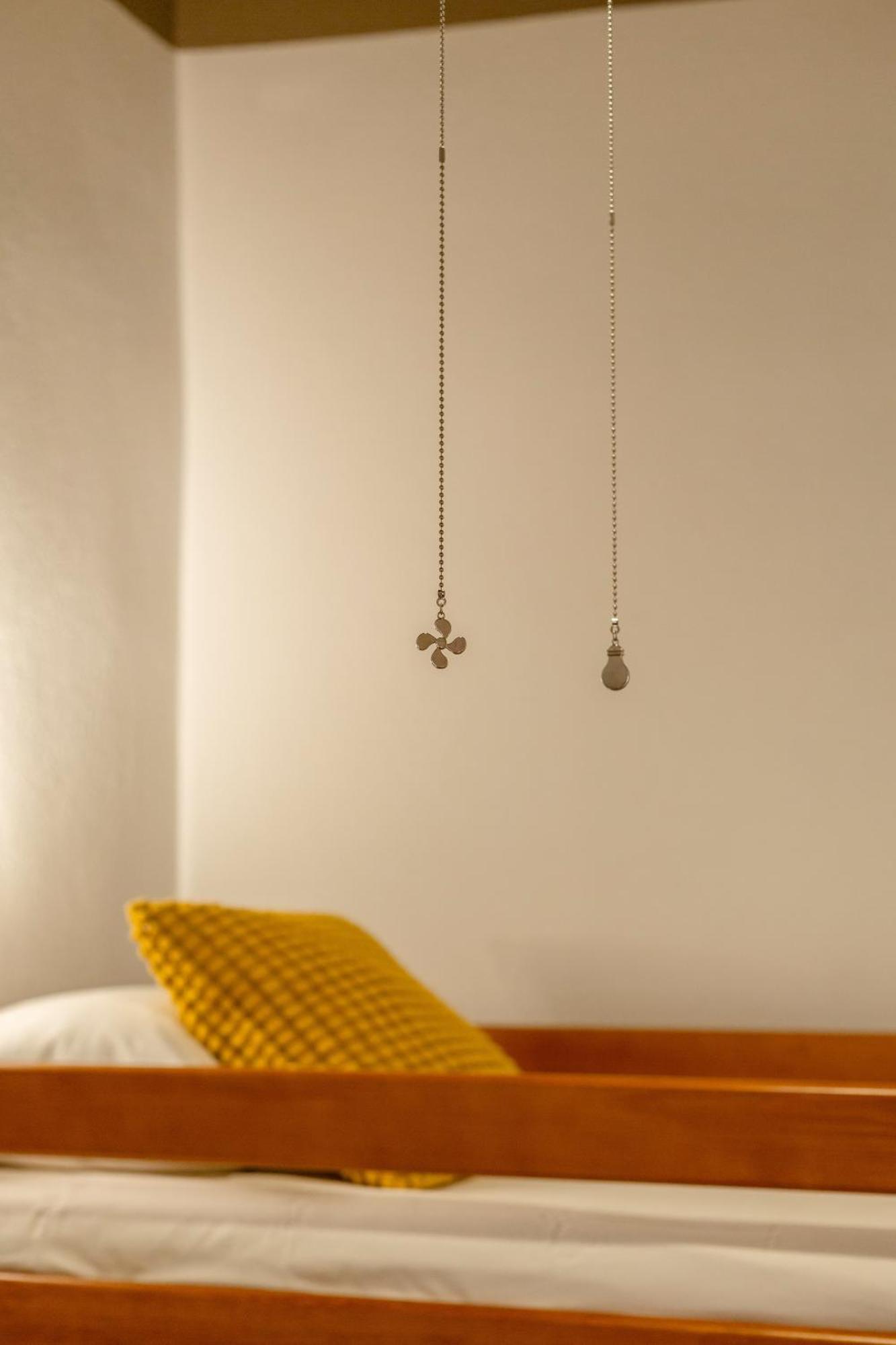 Casa Storica Di Charme Con Vista Mare Nel Cuore Di กาญารี ภายนอก รูปภาพ