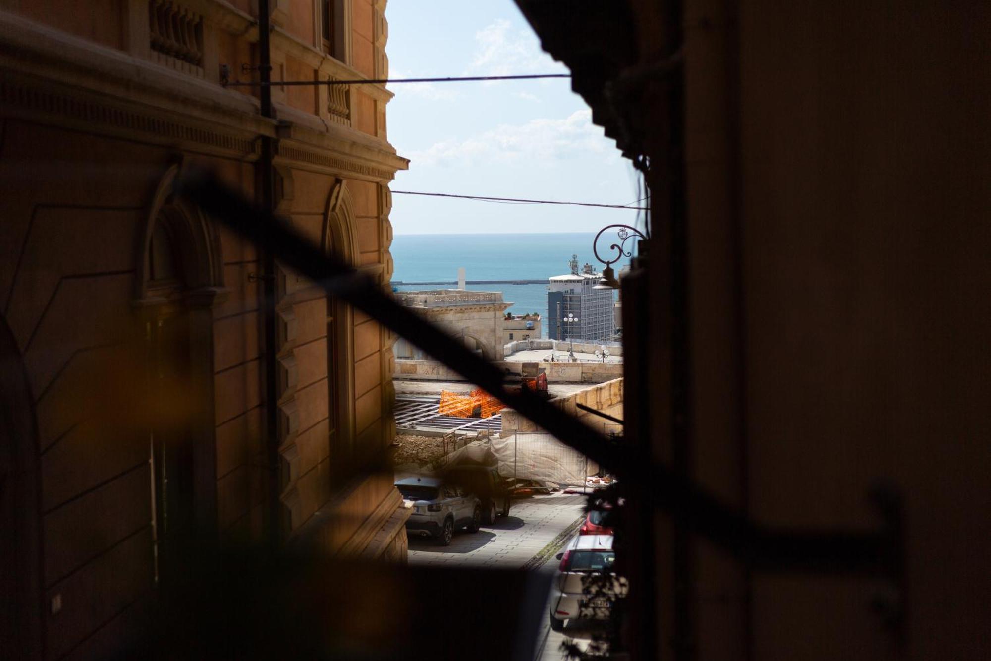 Casa Storica Di Charme Con Vista Mare Nel Cuore Di กาญารี ภายนอก รูปภาพ