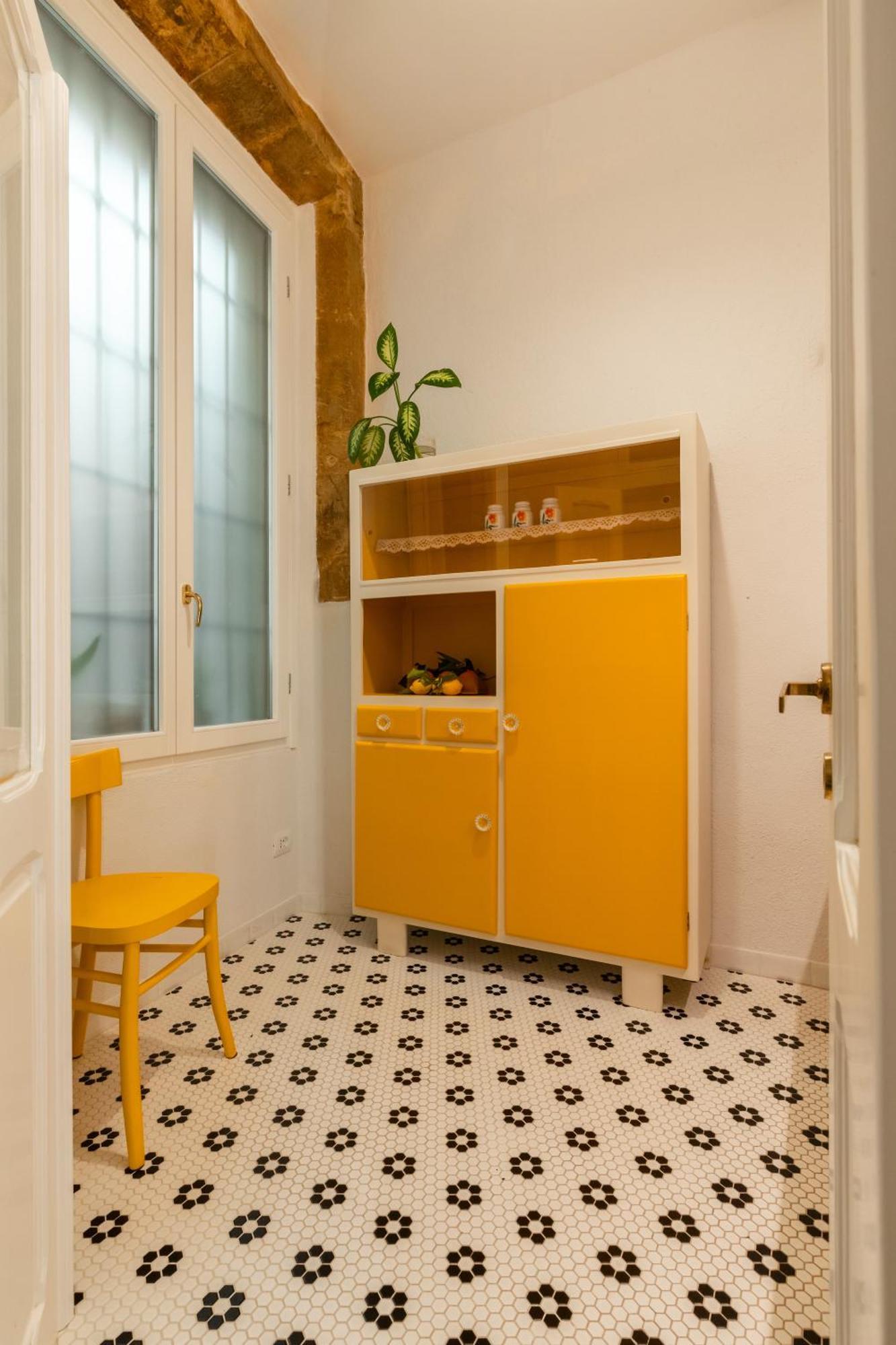 Casa Storica Di Charme Con Vista Mare Nel Cuore Di กาญารี ภายนอก รูปภาพ